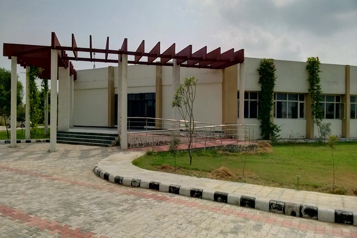 https://cache.careers360.mobi/media/colleges/social-media/media-gallery/25283/2021/4/30/Campus view of University College Barnala_Campus-View.jpg